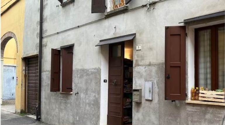 Appartamento all'asta  Via Maurizi n. 5