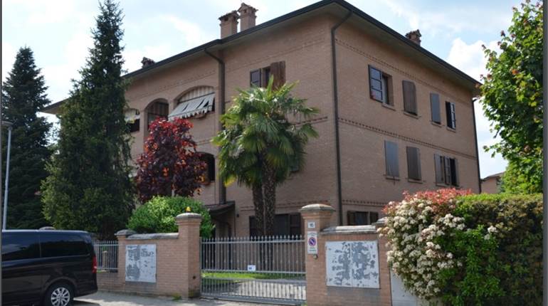 Appartamento all'asta    Via Giuseppe Saragat 18