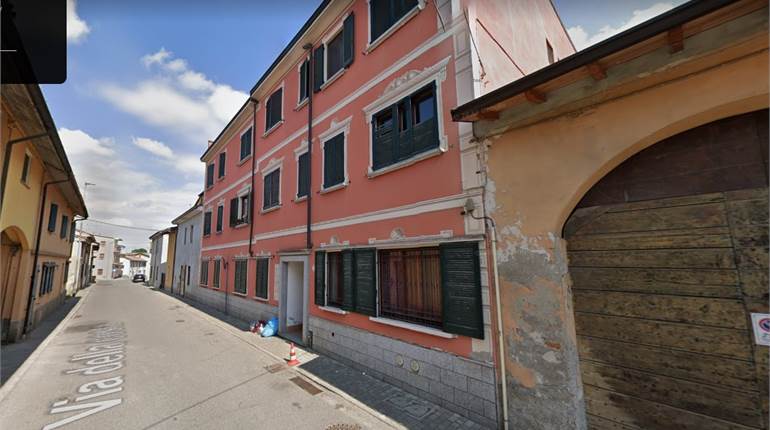 Appartamento all'asta    Via Della Costa 51