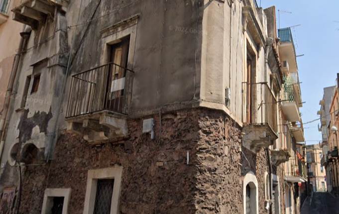Stabille con terrazzo 