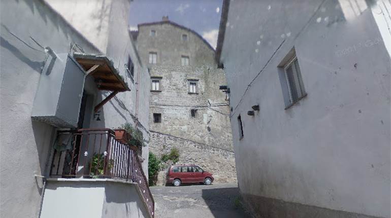  Appartamento all'asta Via Della Mola 8