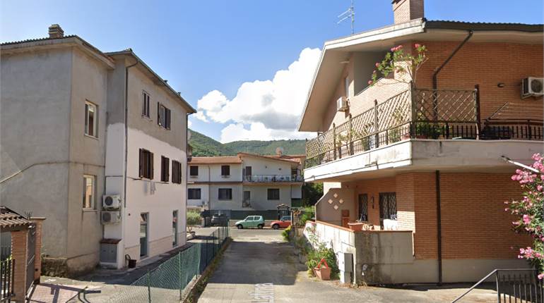 Appartamento all'asta  Via Latina N. 111