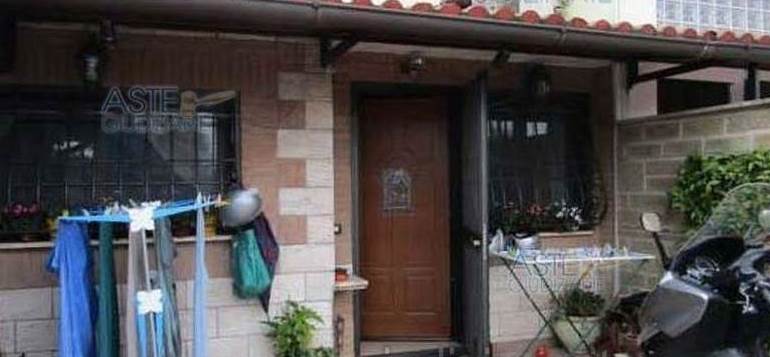 Appartamento all'asta Via Casalino 329