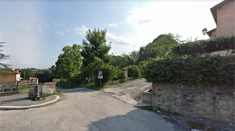 Villa all'asta Via Dell'isola Farnese N. 214 