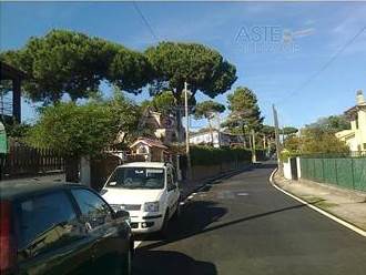 Appartamento all'asta Via Dei Mughetti 43