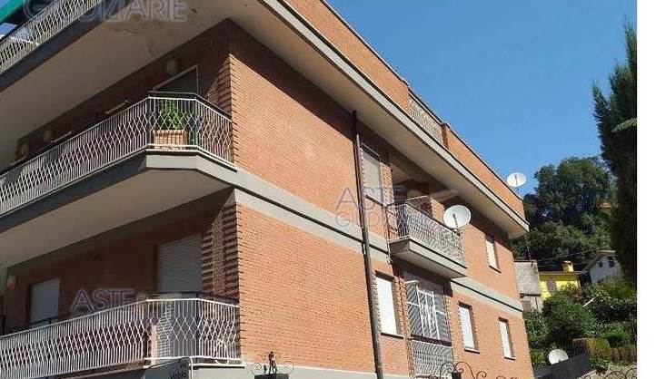 Appartamento all'asta Largo Grottalupara, 4